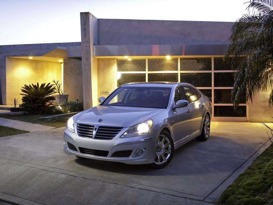  Hyundai Equus 2010 года  (US) (фото 34 из 68)